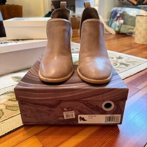 Rosalee Taupe Ankle Boots
